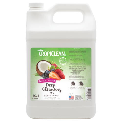 TropiClean Berry & Coconut Deep Cleansing Shampoo for Pets (20 Oz)