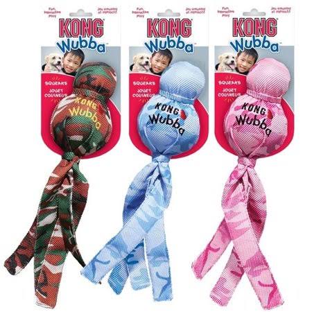 Kong Camo Wubba Size: S. Color: Multicolor.