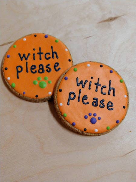 Halloween Witch Please rounds dog treats